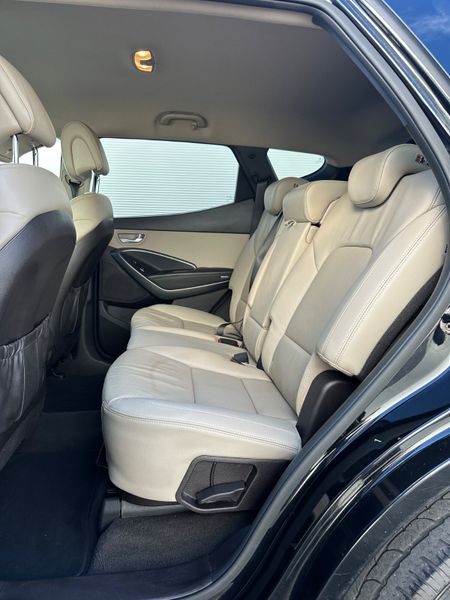 Santa Fe CRDi 4WD Executive *7seater 344800105