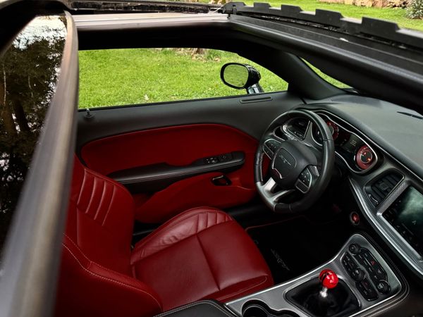 DODGE CHALLENGER HELLCAT 6.2 MANUAL 717BHP 344865408