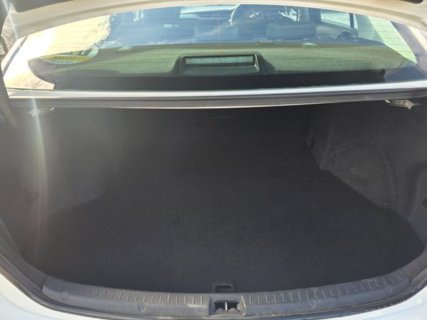 Toyota Avensis 2017 344966930