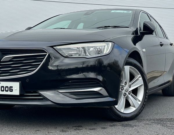 Insignia TurboD  SatNav Tech Line 345004484