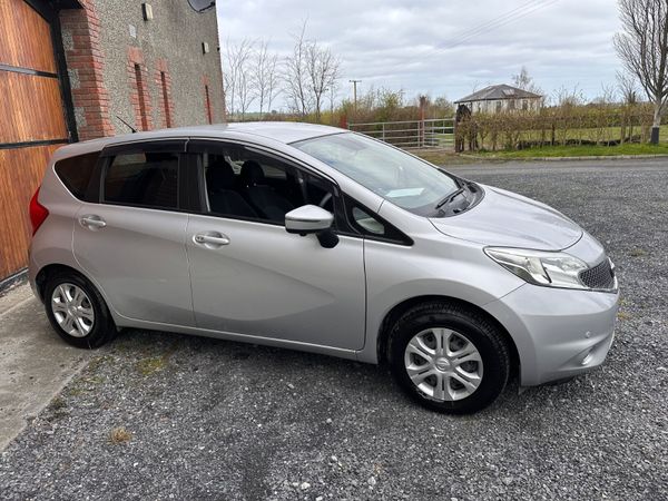 Nissan Note 2015 345111614