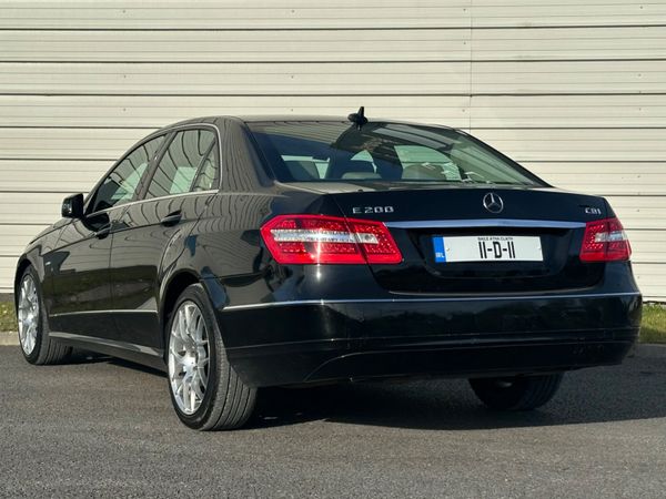 Mercedes-Benz E-Class 2011 345218606