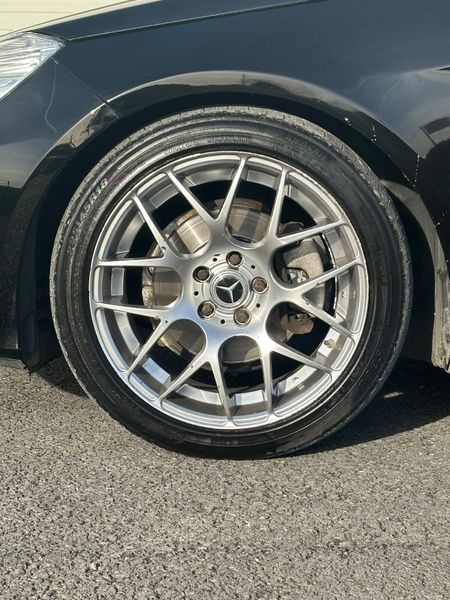 Mercedes-Benz E-Class 2011 345218601