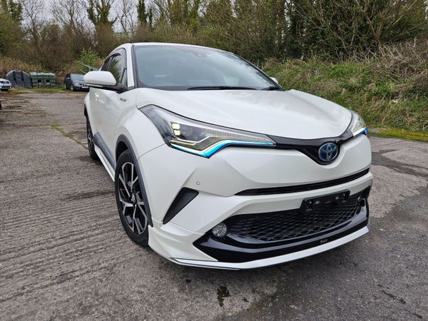 Toyota CHR 2017 1.8 hybrid Sol model 345381158