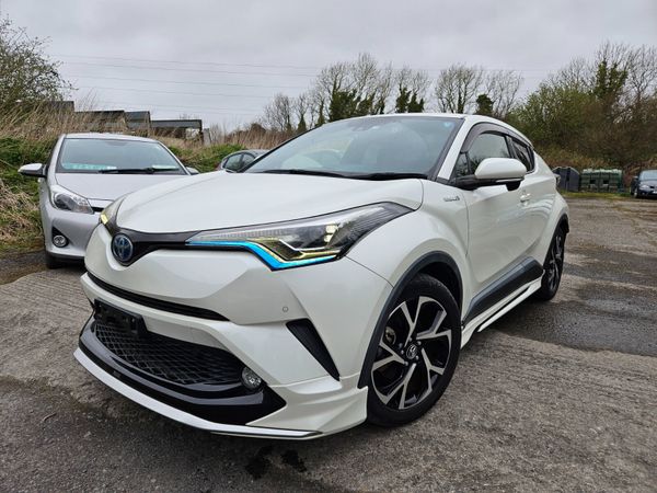Toyota CHR 2017 1.8 hybrid Sol model 345381964