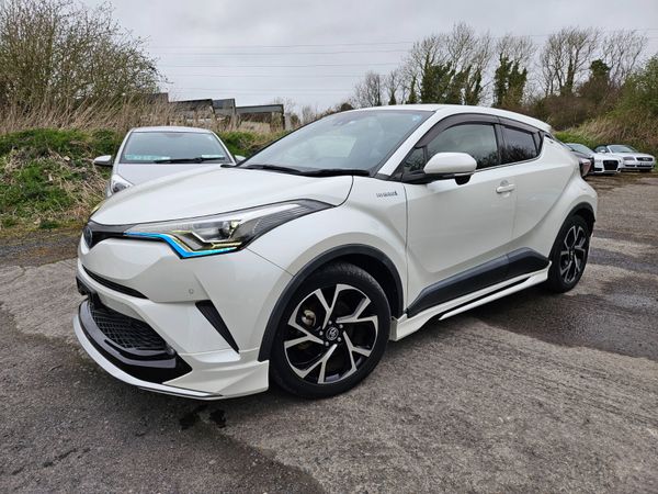 Toyota CHR 2017 1.8 hybrid Sol model 345381963