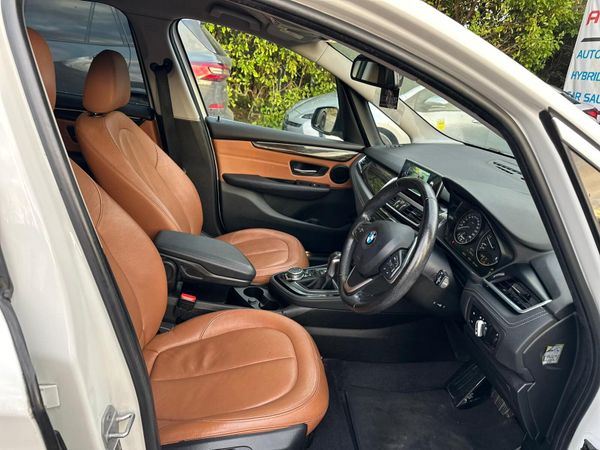 BMW 2-Series 2016 7 Seater Automatic TopSpecs 345557952