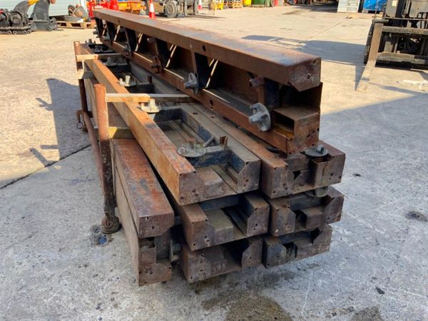 MEVA STRIPPING PANELS SHUTTERING PANS....982. 345630283