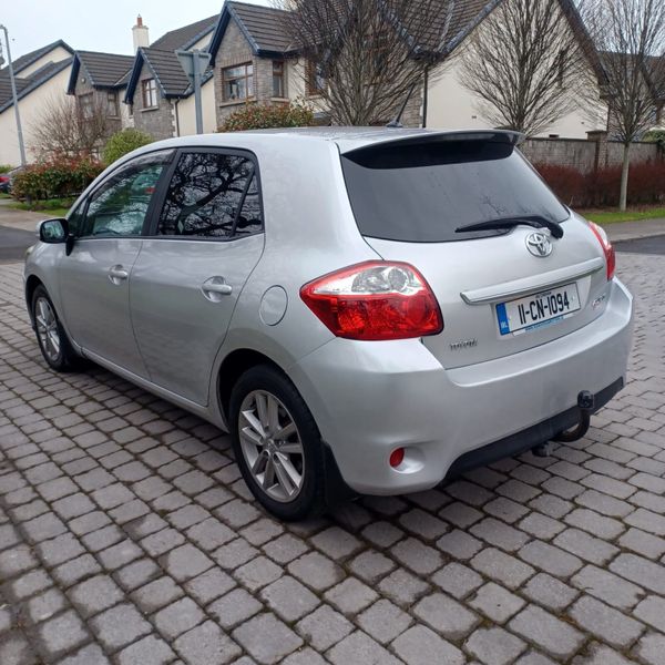 Toyota Auris 2011 Automatic 1.4 D-4D Luna Sport Mo 345764741
