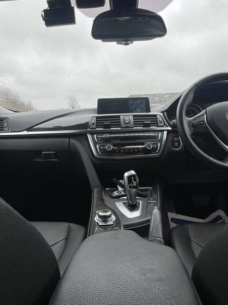 132 BMW 320D 345796978