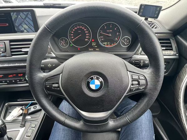 132 BMW 320D 345796991