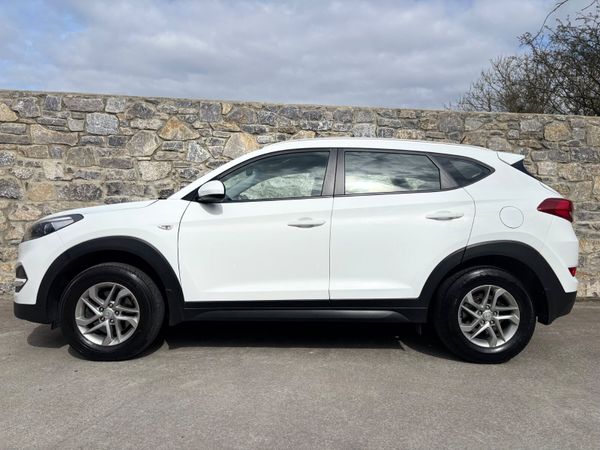 Hyundai Tucson 2017 Low Miles Ncted High specs 346076514