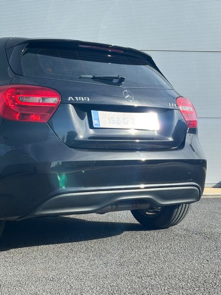 Mercedes-Benz A180d Auto *LowKMS 346070283
