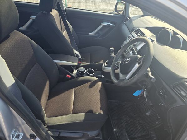 Toyota Verso 2012 Seven Seater 346089986