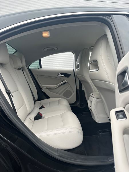 Mercedes-Benz CLA180d *1Owner 346094015