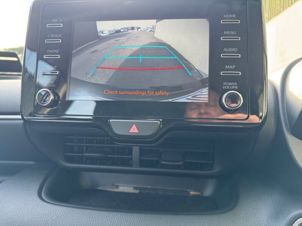 Yaris 2022 HYBRID 1.5 LUNA 37k/MILES 346148782