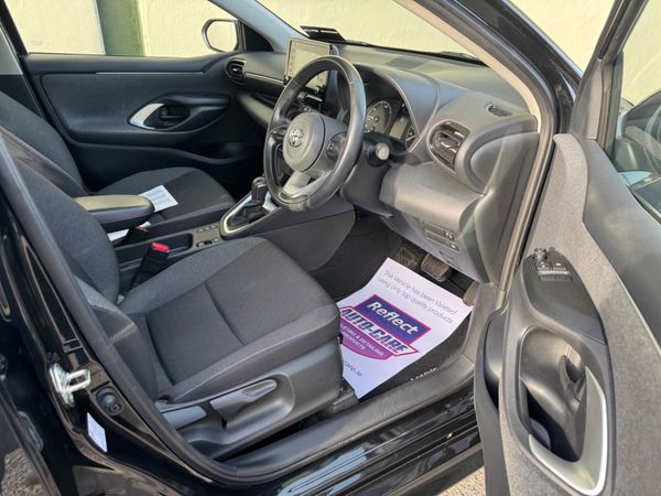 Yaris 2022 HYBRID 1.5 LUNA 37k/MILES 346148793