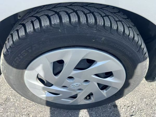 2016 Toyota Aqua 346259115