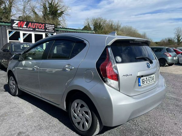 2016 Toyota Aqua 346259124