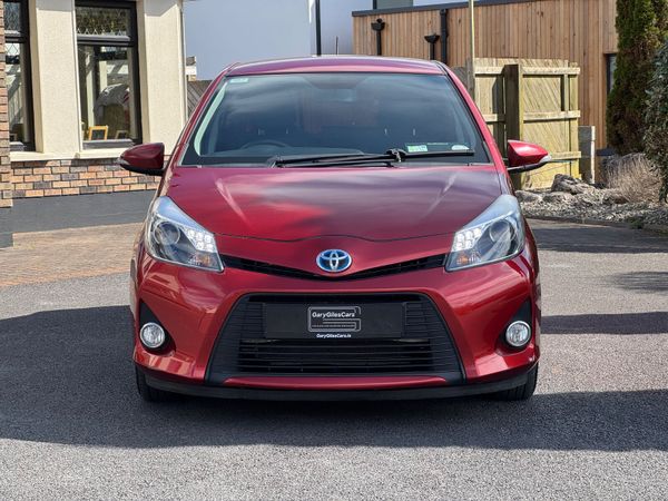 Now Reserved! Auto 142 Toyota Yaris Hybrid! 346345040