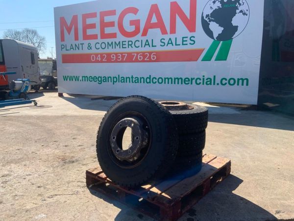 205/75/17.5 KUMHO DRIVE AXLE TYRES. 346415122