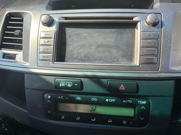 2014 Toyota Hilux 3.0 D-4D 171 INVINCIBLE Crewcab 346418296