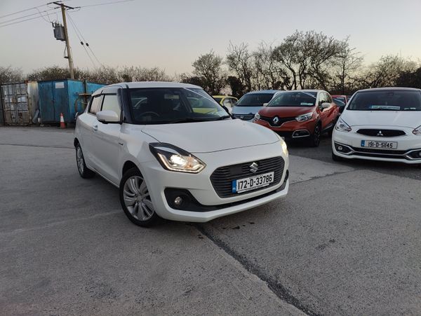 172 Suzuki Swift **Hybrid**(Pearl White) 346428527