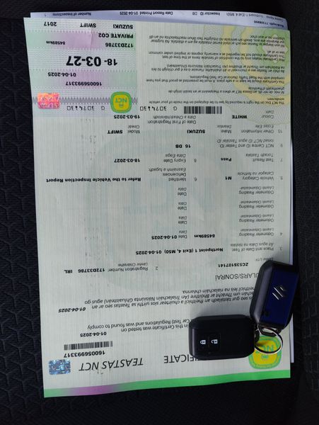 172 Suzuki Swift **Hybrid**(Pearl White) 346428584