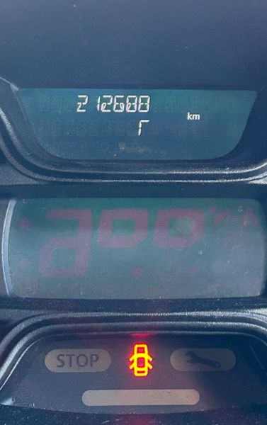 Renault Trafic Fridge Van Tax & Test 346432957