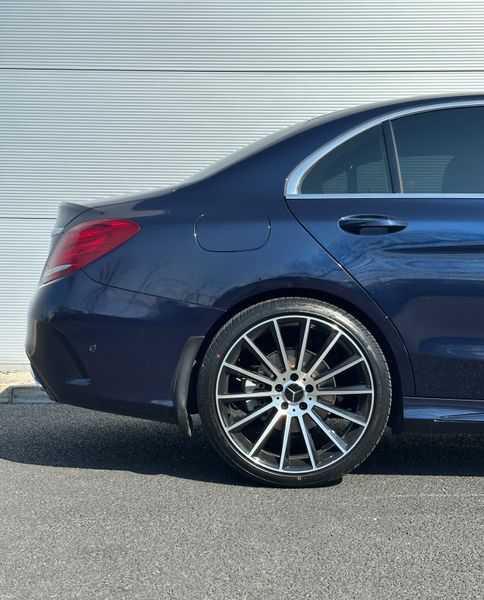 Mercedes-Benz C220d AMG 346591098