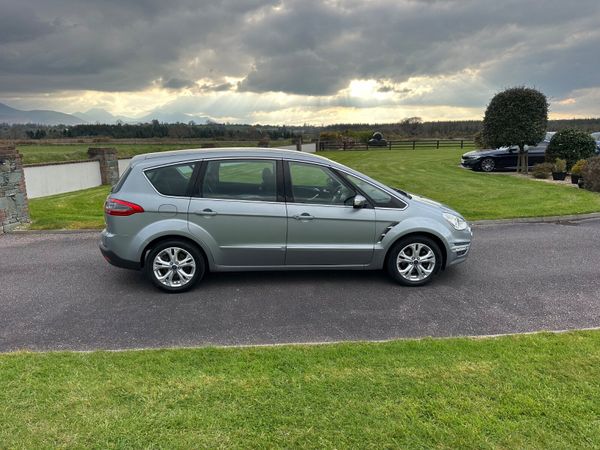 Ford S-Max TITANIUM 346800404