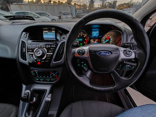 Ford Focus 2014 - Titanium 1.6 Diesel Manual 346839928