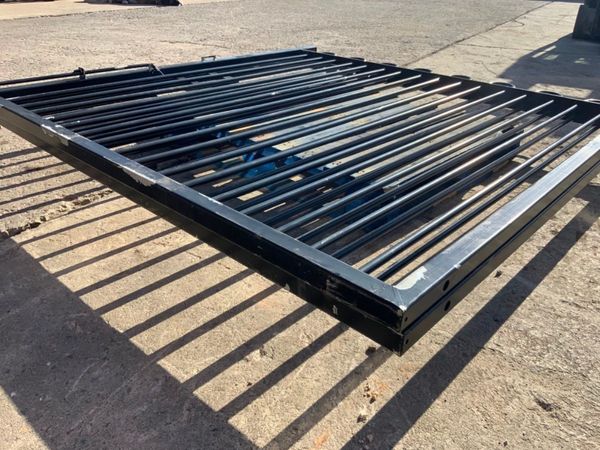 13ft x 77"  BOW TOP ENTRANCE GATES.........1617. 346906815