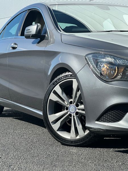 Mercedes-Benz CLA220d Urban Auto 346983461
