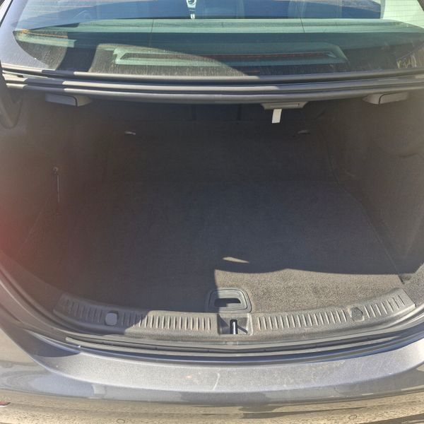 Mercedes-Benz E-Class 2019 347014724