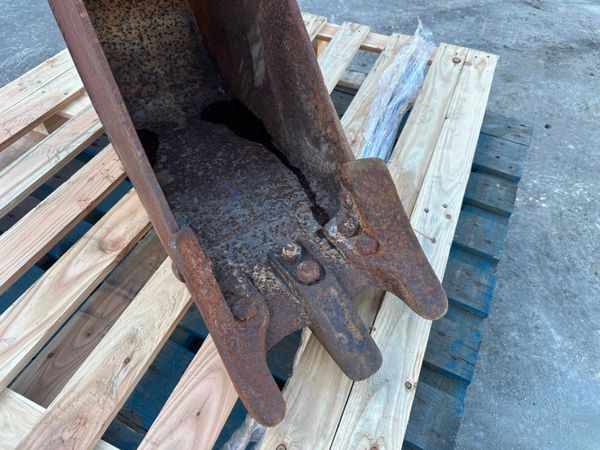 12" DIGGING BUCKET ... 45MM ... 1479 347246955