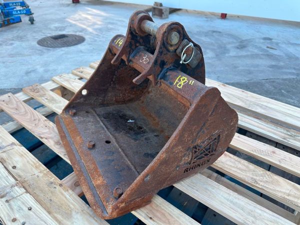 18" RHINOX DIGGING BUCKET ... 30MM ...1491A 347247141