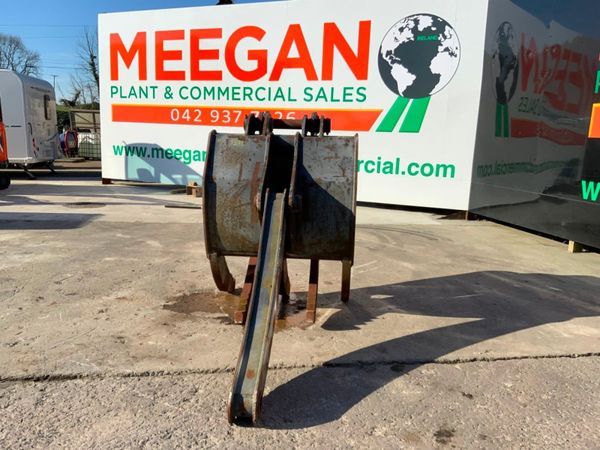 FIVE TYNE MANUAL GRAPPLE.......80mm PINS....1395. 347360159