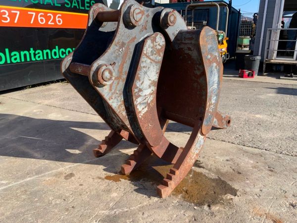 FIVE TYNE MANUAL GRAPPLE.......80mm PINS....1395. 347360167