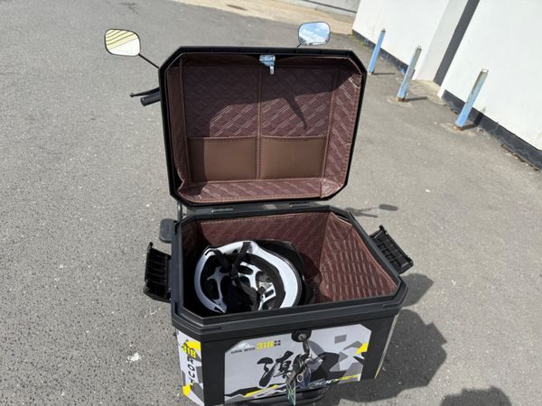 E bike 347379818