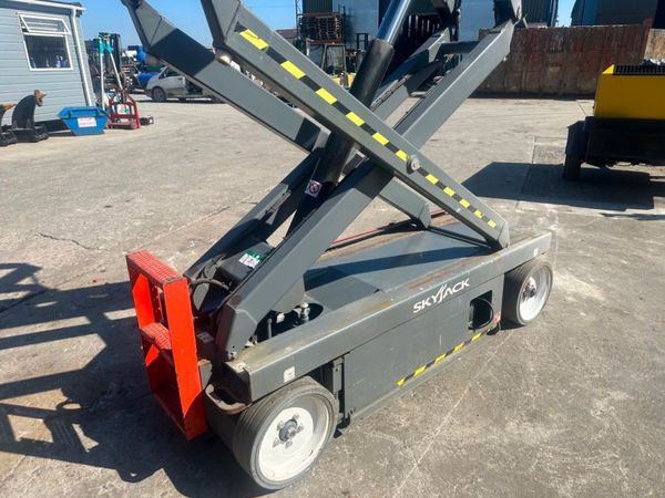 2017 SKYJACK SJ3226 SCISSOR LIFT ....506 347380627