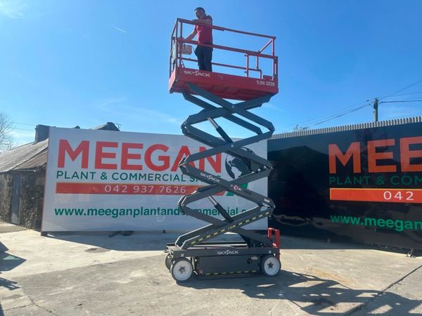 2017 SKYJACK SJ3226 SCISSOR LIFT ....506 347380623