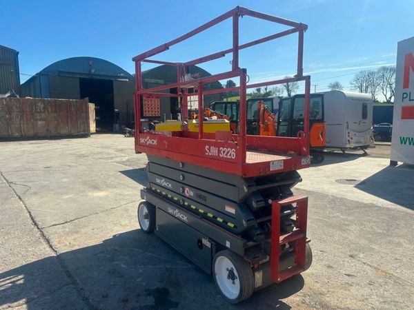 2017 SKYJACK SJ3226 SCISSOR LIFT ....506 347380637