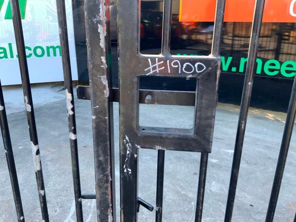 3.0mts GALVANISED/ COATED ENTRANCE GATES..1900 347394360