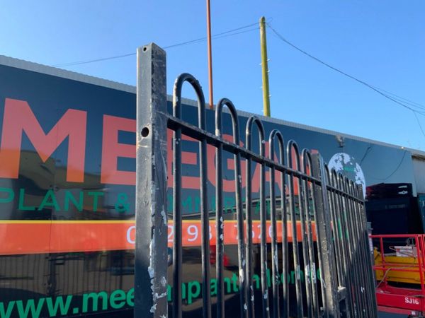 3.0mts GALVANISED/ COATED ENTRANCE GATES..1900 347394362