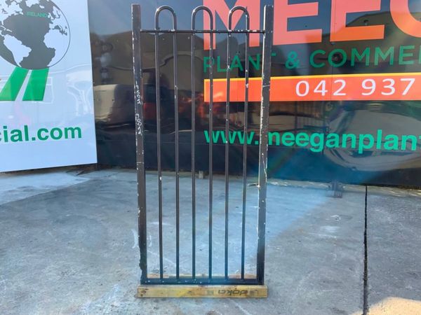 1950mm x 900mm PEDESTRIAN ENTRANCE GATE. 347392117