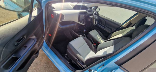 Toyota Aqua Automatic 347433916