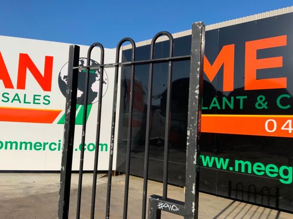 1950mm x 910mm PEDESTRIAN SIDE GATE.......910. 347522597