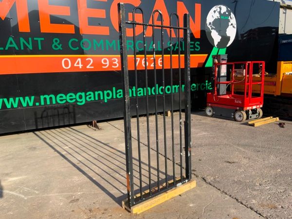 900mm PEDESTRIAN SIDE ENTRANCE GATE......900. 347523400