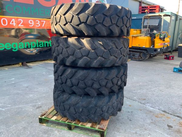 15.5 x 25 JCB SITEMASTER TELEPORTER TYRES...1316. 347575662